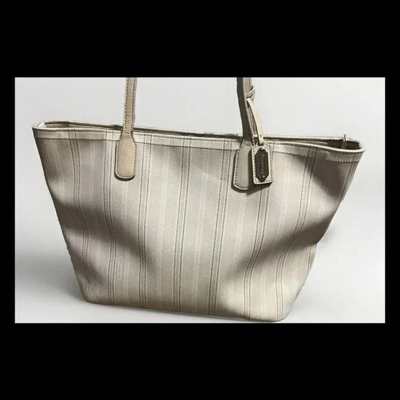 Coach Legacy Tote Bag 23108 Off-White Stripe Coated Canvas Leather - Picture 3 of 11